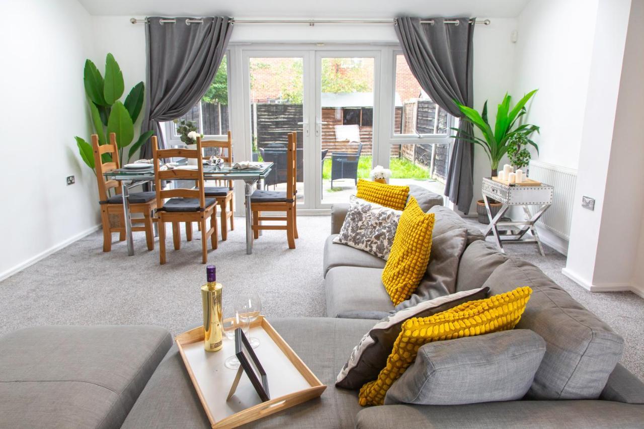 הוילה Cozy Townhouse In The Heart Of Greater מנצ'סטר מראה חיצוני תמונה